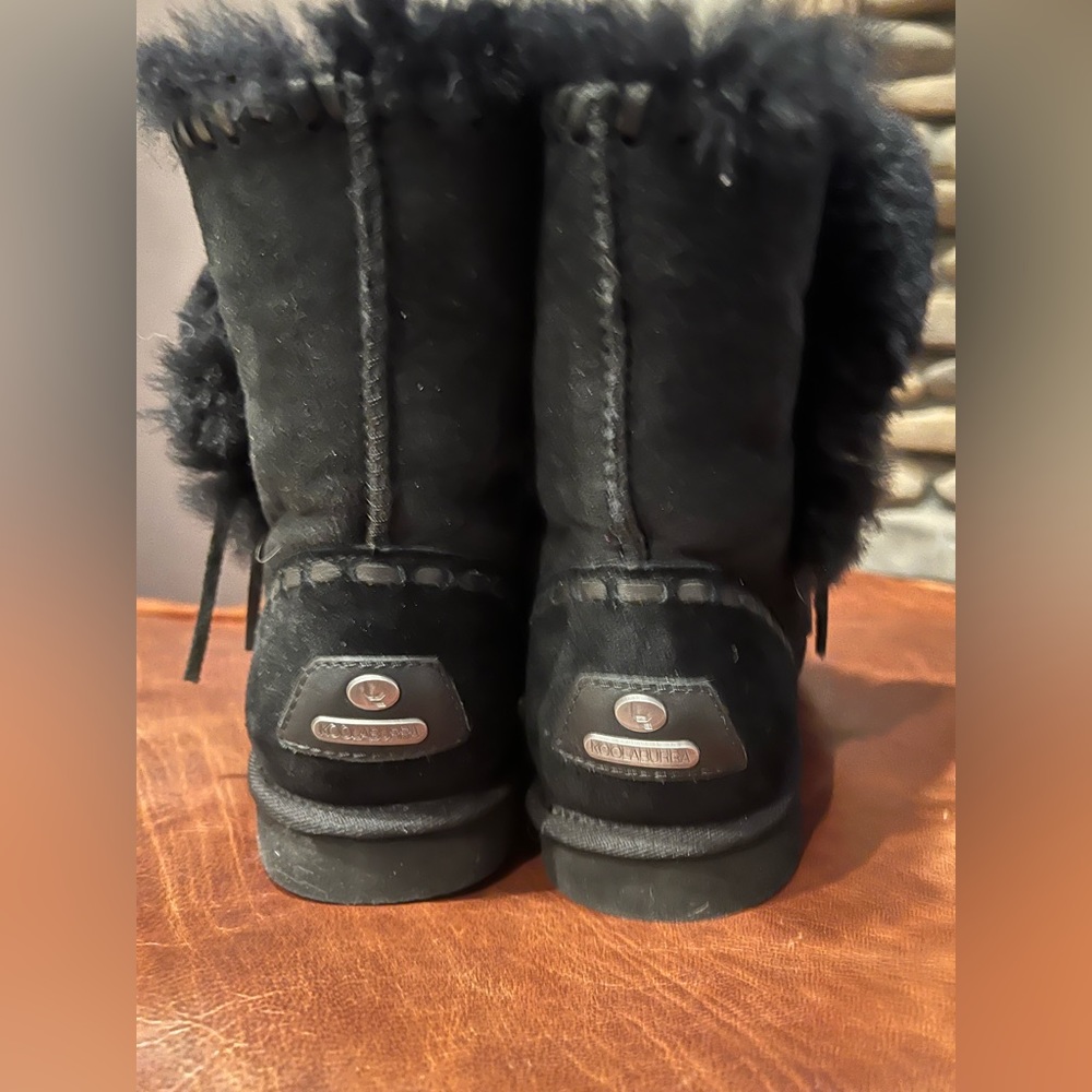 New Koolaburra black boots